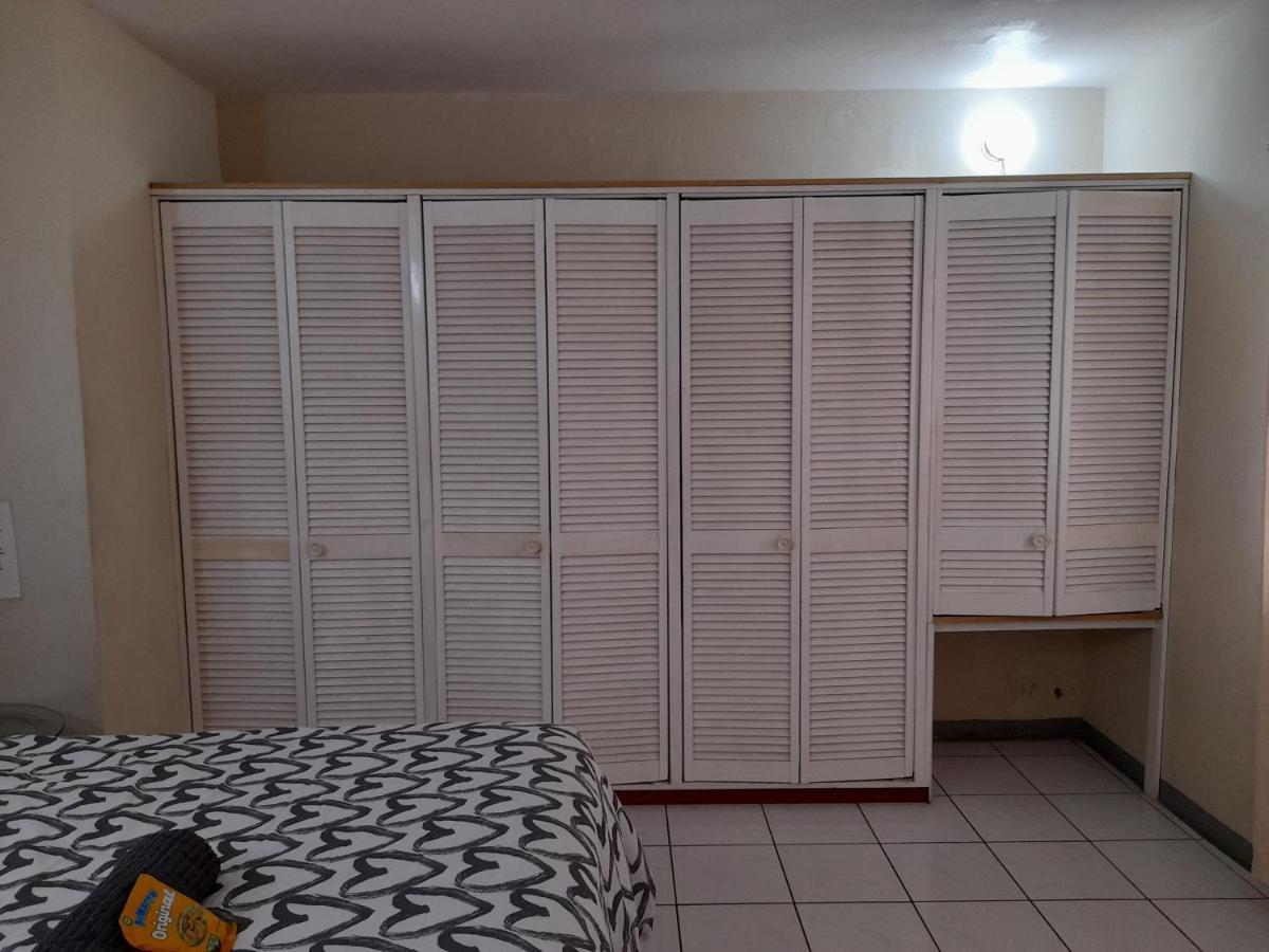 Camelia Rooms Kingston Bagian luar foto