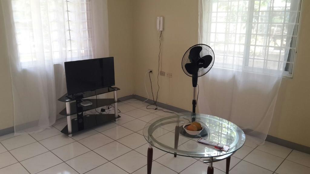 Camelia Rooms Kingston Bagian luar foto